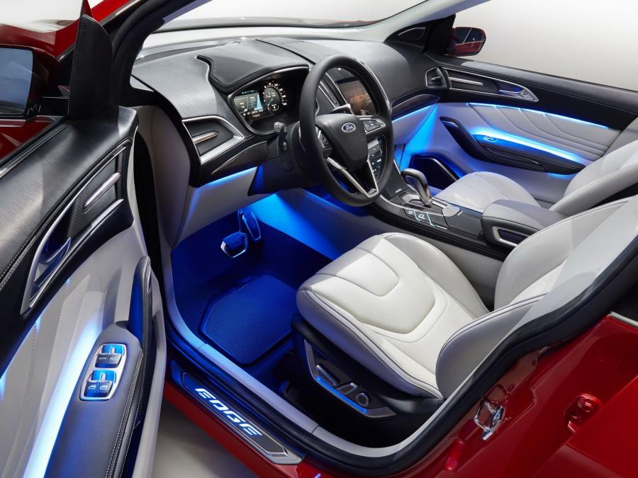  Ford Edge Concept 2013 года  (фото 14 из 54)